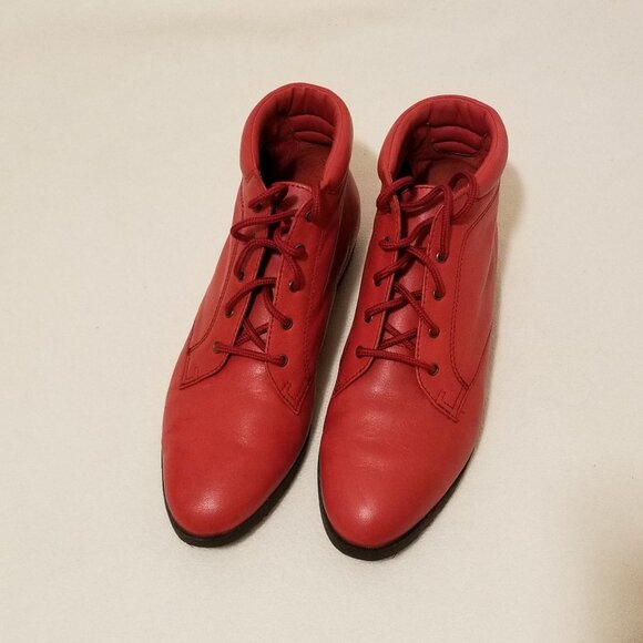 Danexx Women’s Red Leather Booties / Ankle Boots   8 M - Picture 8 of 8